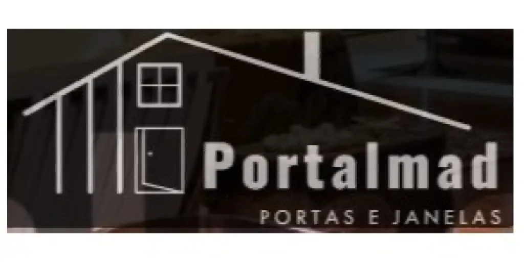 Logo Portalmad - Soluções Completas em Esquadrias de Madeira