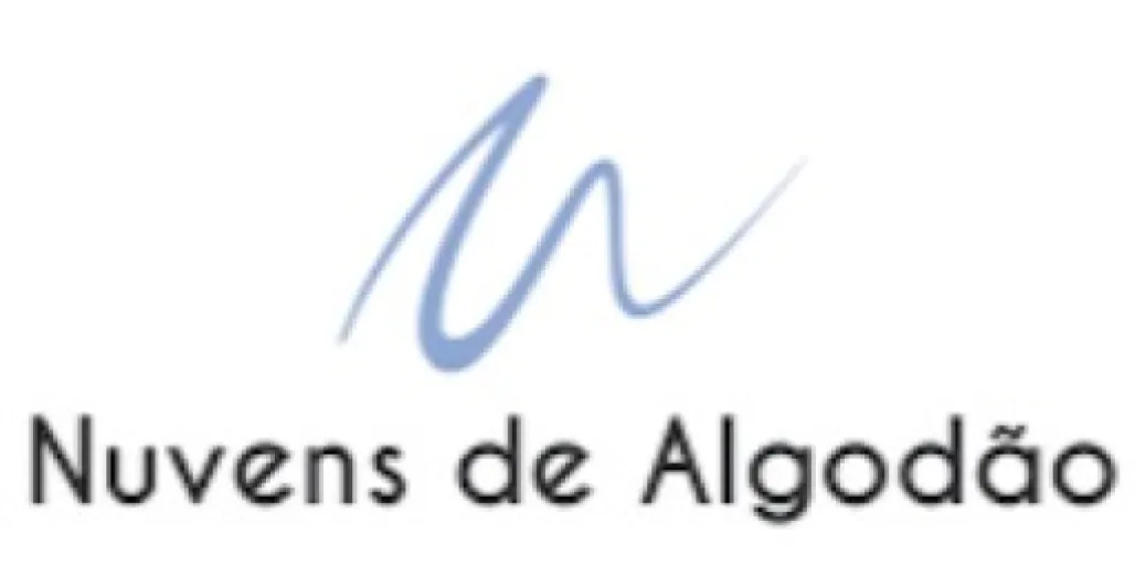 Logo Nuvens de Algodão Bordados