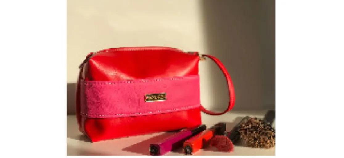 Logo I Love Necessaire